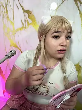 Snapshot of hinata_dolly chatting on May 2026 11:48:01 AM hinata dolly online show from May 2026 11:48:01 AM