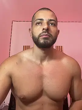 magnumchris online show from April 2026 03:19:02 PM