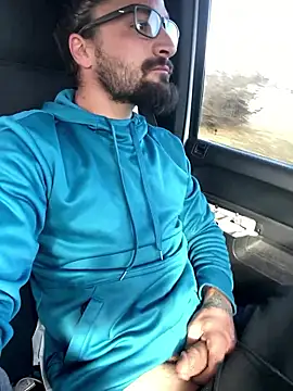 Lilbig 24 online show from January 2026 08:03:02 PM