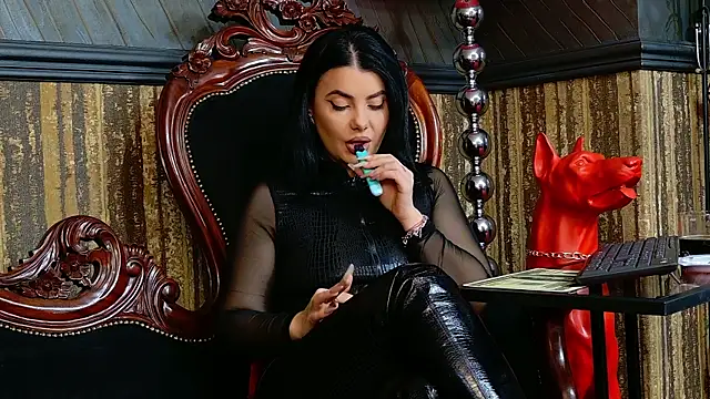 MistressEly online show from October 2025 12:30:01 PM