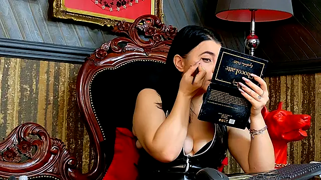 MistressEly online show from December 2025 06:51:01 AM