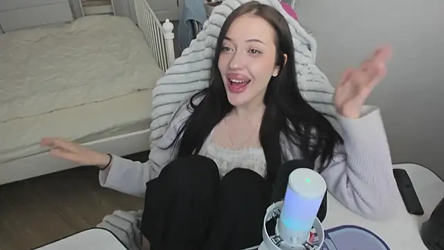 saadnesstyan online show from March 2026 01:48:02 PM