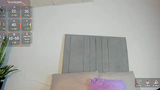 Sophia Ebony online show from October 2025 01:34:01 PM