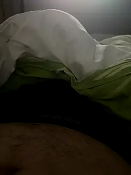 yungdboiy online show from September 2025 09:37:01 PM