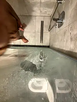 yungdboiy online show from October 2025 11:07:01 AM