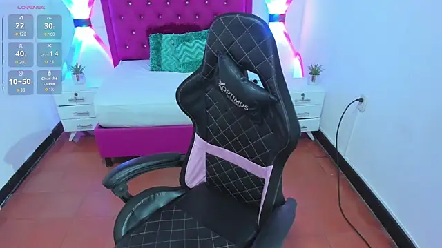 lissa jhonsoon online show from October 2025 03:03:02 AM