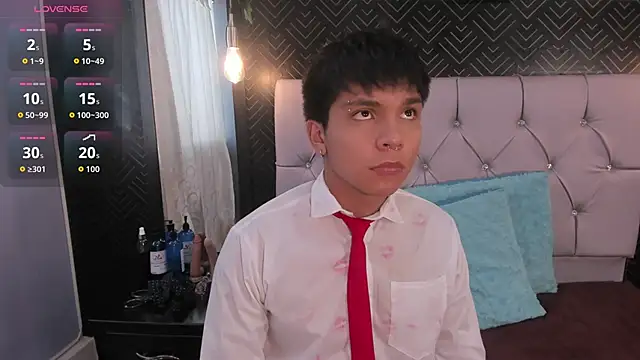 Thiago Kozak online show from February 2026 12:16:01 PM