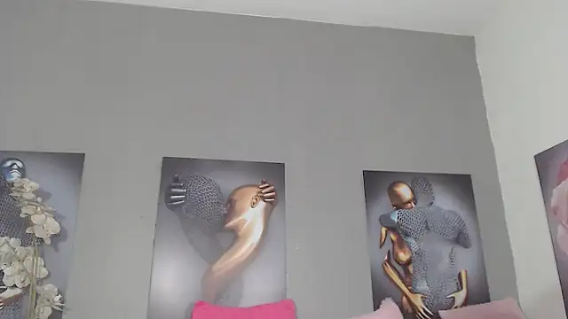 Snapshot of AntonellaBlanc chatting on June 2026 04:44:01 PM AntonellaBlanc online show from June 2026 04:44:01 PM