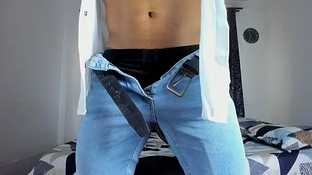 magnusclark online show from November 2025 08:57:01 PM