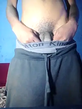 Snapshot of Taydoo883 chatting on March 2026 05:19:01 PM Taydoo883 online show from March 2026 05:19:01 PM