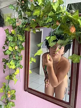 CamillyBlum online show from October 2025 02:40:01 PM