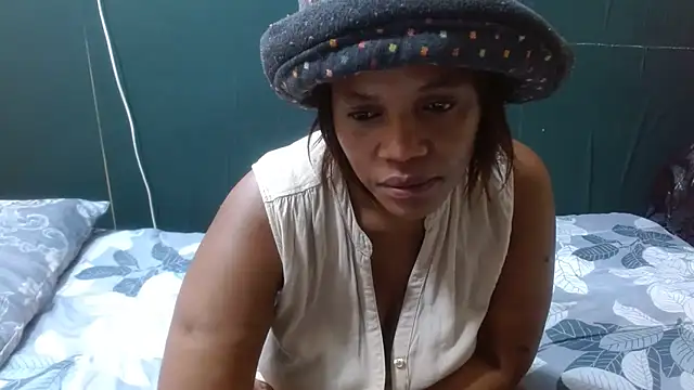 sexythae32 online show from February 2026 06:42:01 AM