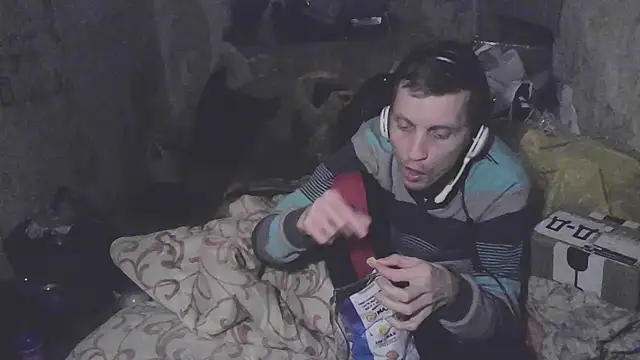 makarov1993 online show from November 2025 09:48:02 PM