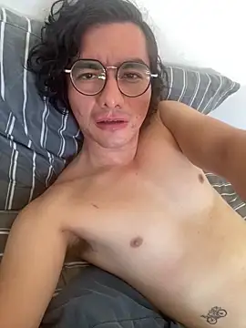 long nigth online show from May 2026 11:00:02 PM