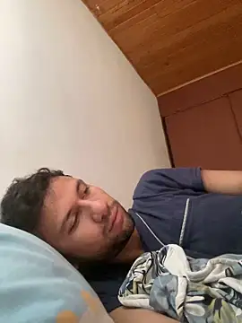 Michaell Spinelly online show from November 2025 01:13:02 PM