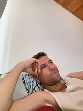 Michaell Spinelly online show from March 2026 03:49:02 PM