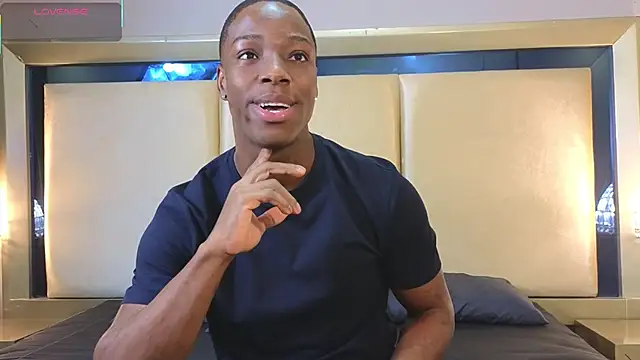 Snapshot of CharlesBrown_ chatting on February 2026 01:15:01 PM CharlesBrown online show from February 2026 01:15:01 PM