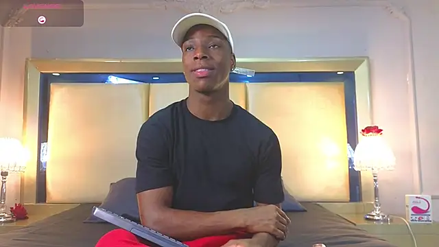 Snapshot of CharlesBrown_ chatting on February 2026 01:44:02 PM CharlesBrown online show from February 2026 01:44:02 PM