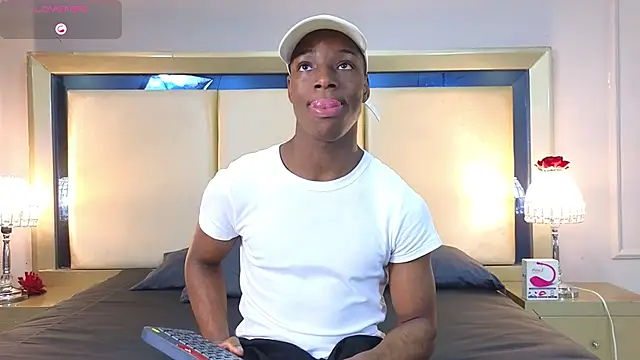 Snapshot of CharlesBrown_ chatting on February 2026 03:53:01 PM CharlesBrown online show from February 2026 03:53:01 PM