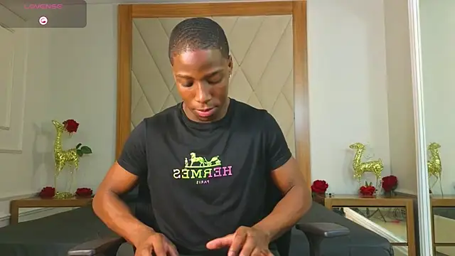 Snapshot of CharlesBrown_ chatting on May 2026 01:41:01 PM CharlesBrown online show from May 2026 01:41:01 PM