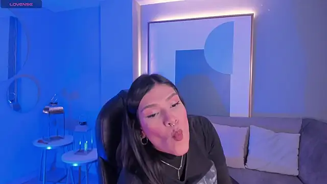 SarahYates online show from April 2026 04:23:02 AM