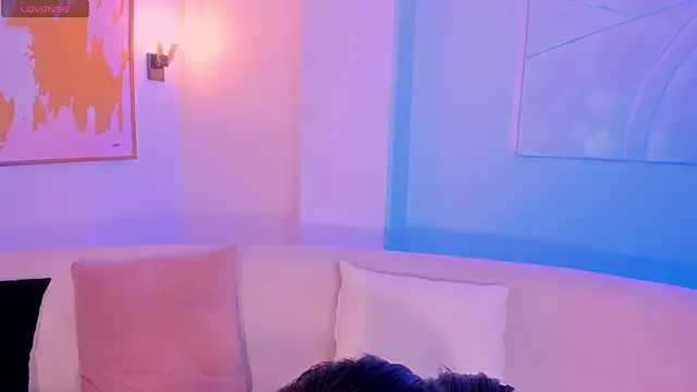 IsabellaMoreau online show from September 2025 08:23:02 PM