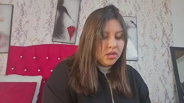 Snapshot of Larissa_Antonella chatting on May 2026 03:45:02 AM Larissa Antonella online show from May 2026 03:45:02 AM