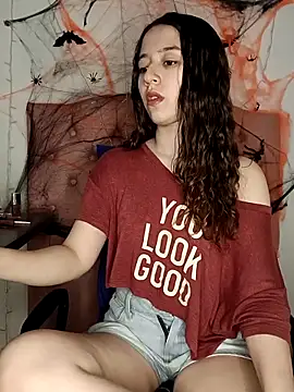 Snapshot of -rosi chatting on November 2025 02:46:02 AM -rosi online show from November 2025 02:46:02 AM