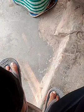 CatchingBouquet online show from December 2025 01:59:02 AM