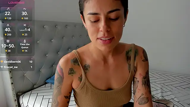 natt op online show from November 2025 07:02:02 PM