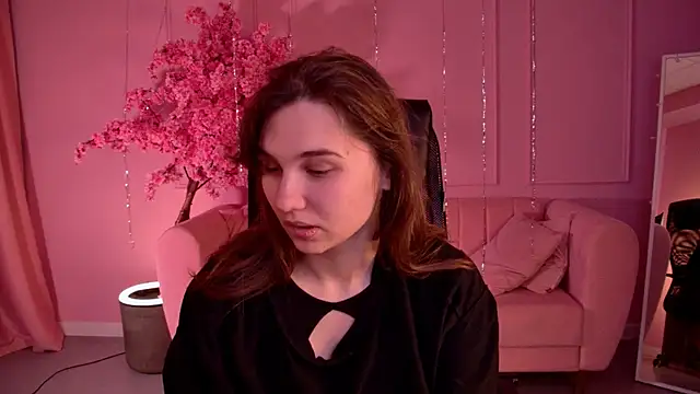 TessaMill online show from March 2026 05:44:02 AM