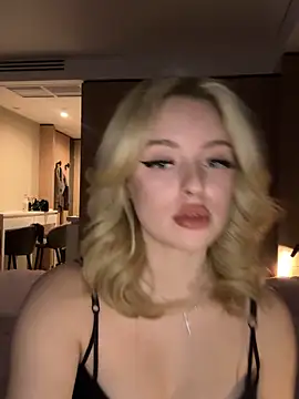 SexyEvaLips online show from May 2026 05:42:01 PM