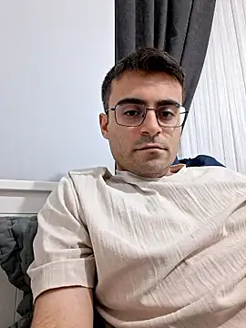 Snapshot of Obstacless chatting on January 2026 07:49:02 PM Obstacless online show from January 2026 07:49:02 PM