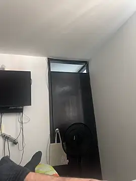 Marcevanegas online show from November 2025 08:30:01 PM