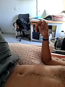 Snapshot of Vince-18 chatting on March 2026 01:38:01 AM Vince-18 online show from March 2026 01:38:01 AM