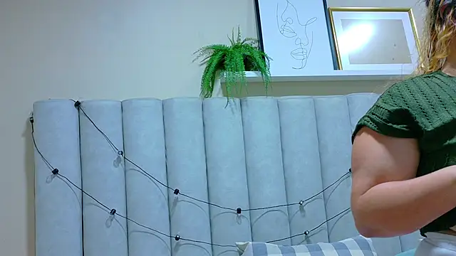 Snapshot of JenaCooper_ chatting on February 2026 02:49:01 AM JenaCooper online show from February 2026 02:49:01 AM