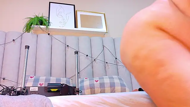 Snapshot of JenaCooper_ chatting on February 2026 03:00:02 AM JenaCooper online show from February 2026 03:00:02 AM