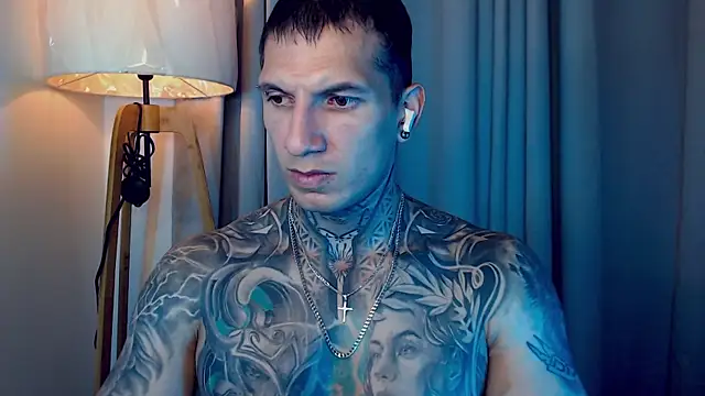 Shane Clay online show from November 2025 01:16:02 AM