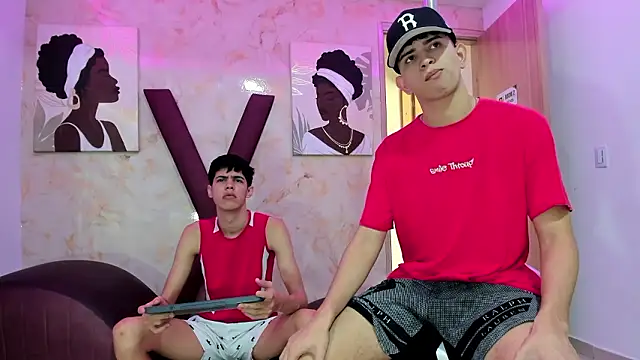 TWINKS FRIENDS online show from January 2026 01:17:02 PM