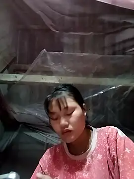 Snapshot of memeto_sexy chatting on September 2025 02:28:02 PM memeto sexy online show from September 2025 02:28:02 PM