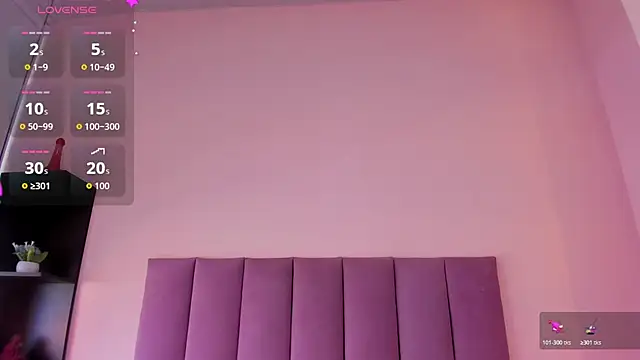 Snapshot of violet_myerrs chatting on January 2026 02:11:01 PM violet myerrs online show from January 2026 02:11:01 PM