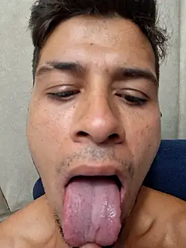 piterrr hot online show from February 2026 09:00:02 PM