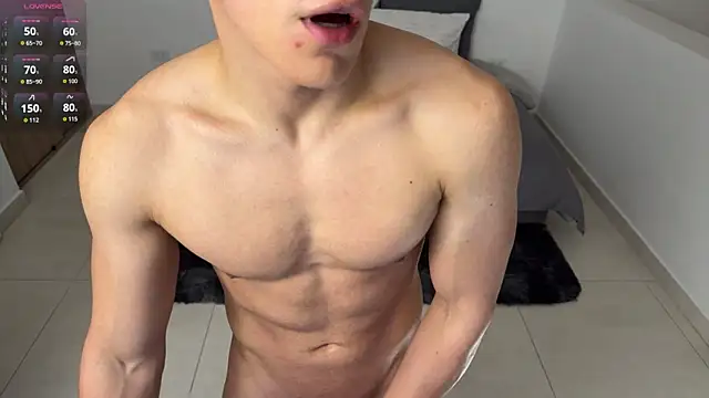 Snapshot of Maxx_Lancaster chatting on February 2026 03:08:01 PM Maxx Lancaster online show from February 2026 03:08:01 PM