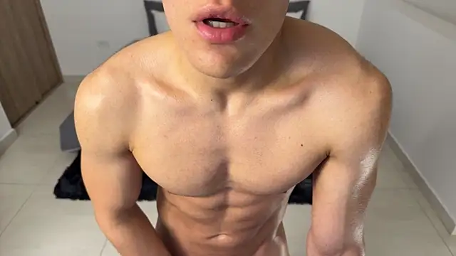 Snapshot of Maxx_Lancaster chatting on March 2026 03:01:01 PM Maxx Lancaster online show from March 2026 03:01:01 PM