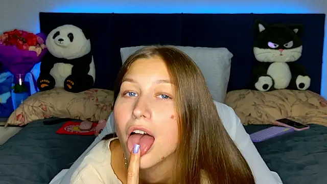 MissEmilyMiller online show from March 2026 05:41:02 PM