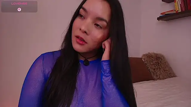 Snapshot of Evelyn__16 chatting on July 2026 02:51:01 PM Evelyn 16 online show from July 2026 02:51:01 PM