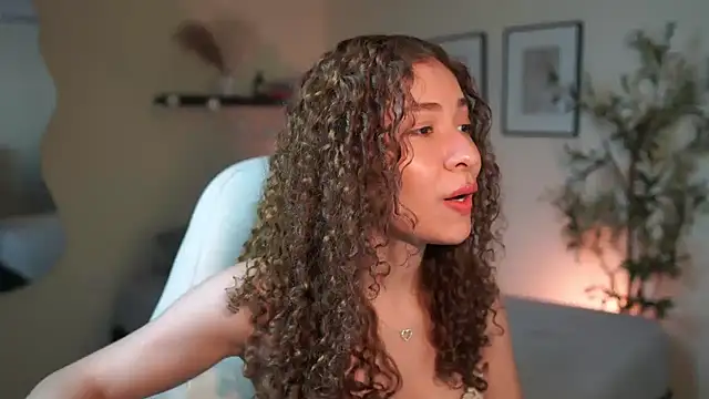 isabella-garcia- online show from March 2026 02:15:01 AM