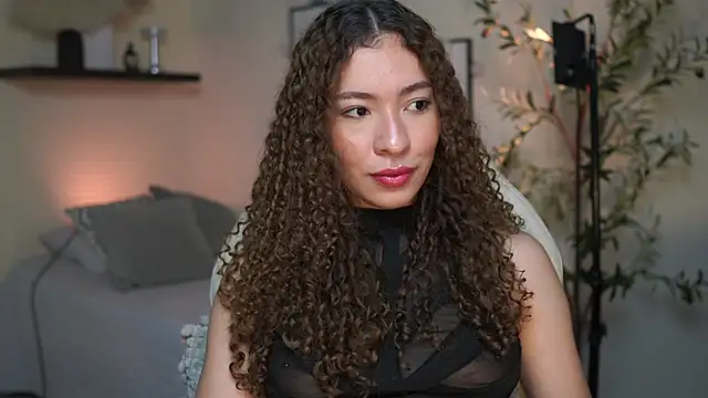 Snapshot of isabella-garcia- chatting on July 2026 01:24:01 PM isabella-garcia- online show from July 2026 01:24:01 PM