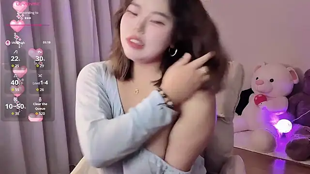 xiaotanbaby online show from March 2026 12:44:01 PM