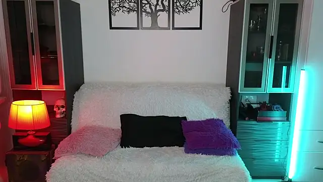 Lila West online show from January 2025 03:28:02 PM